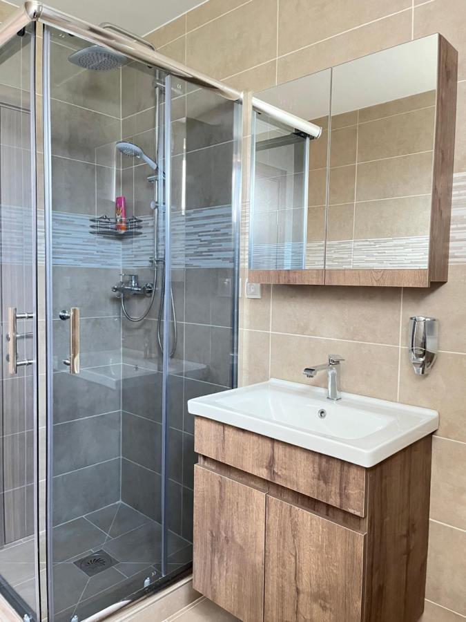 Surcin Apartment Ledine Ngoại thất bức ảnh